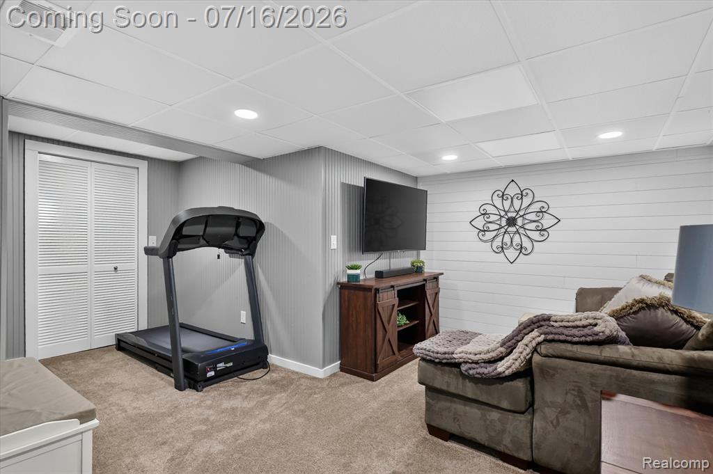 845 Abbey Lane, Milford, MI 48381 — Photo 38