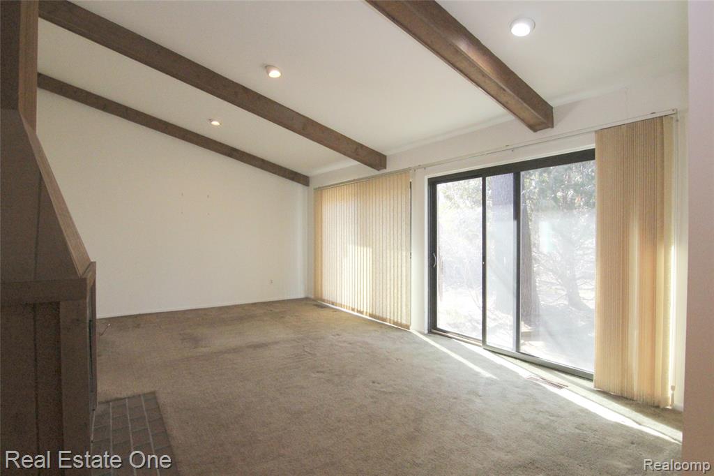 4458 Southmoor Lane, West Bloomfield, MI 48323 — Photo 3