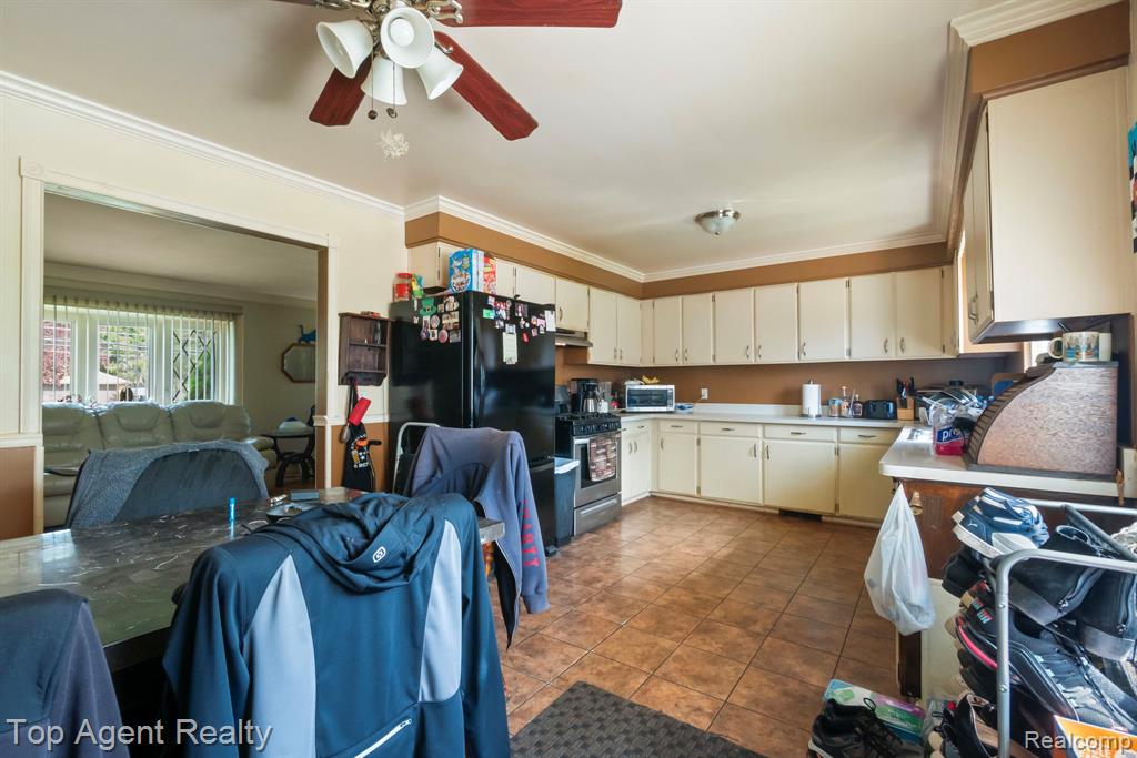 54951 Ridge Road, New Baltimore, MI 48047 — Photo 24