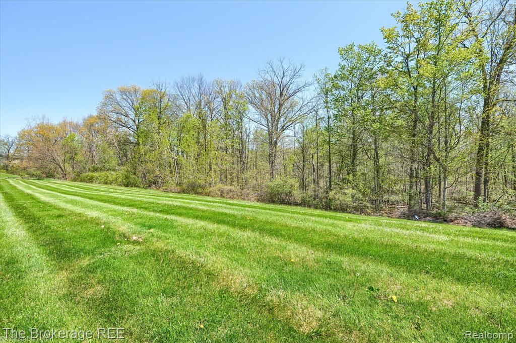 9538 Fenhill Drive, Grand Blanc, MI 48439 — Photo 58