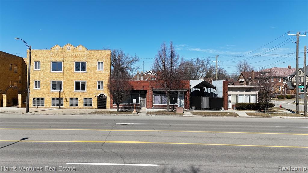15535 Mack Avenue, Detroit, MI 48224 — Photo 2