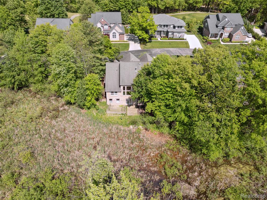418 Greenan Lane, Lake Orion, MI 48362 — Photo 57