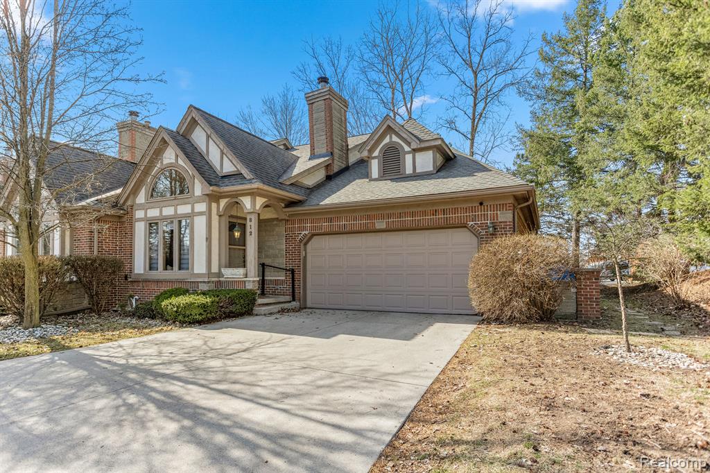 812 N BEECH DALY Road, Dearborn Heights, MI 48127 — Photo 4