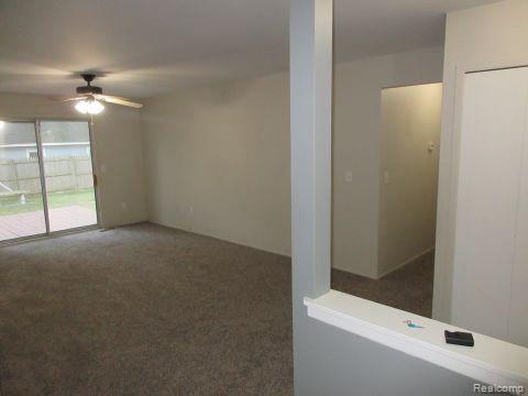 7265 Ida Terrace, Waterford, MI 48329 — Photo 18