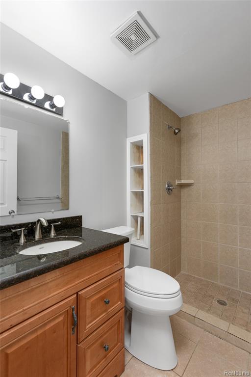 9025 Muirland Drive, Plymouth, MI 48170 — Photo 29