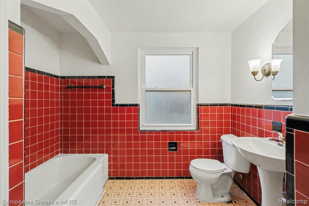 18300 Mendota Street, Detroit, MI 48221 — Photo 13