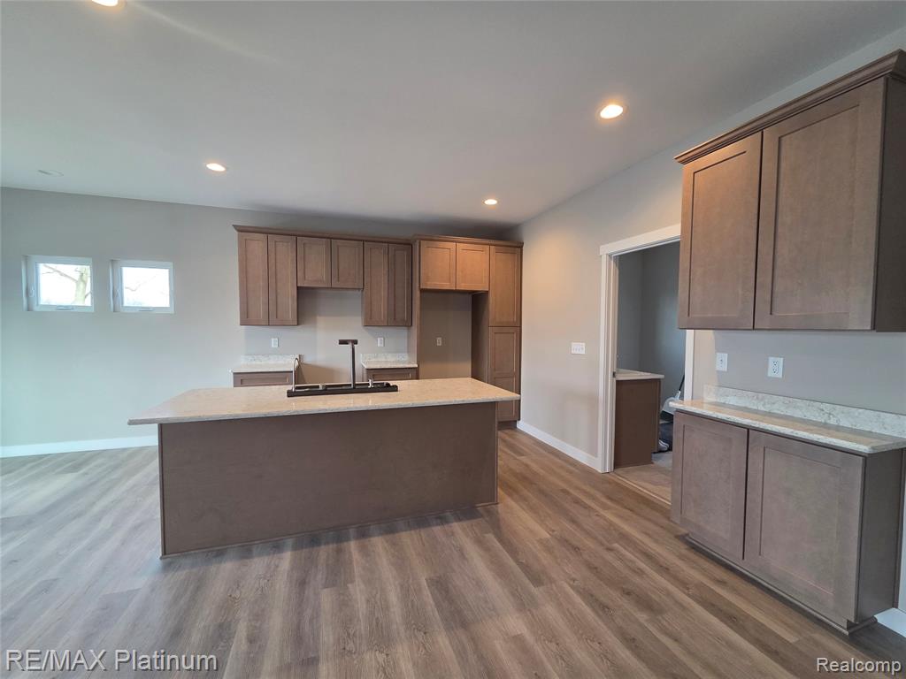 7494 SKYLAR Court, Swartz Creek, MI 48473 — Photo 3