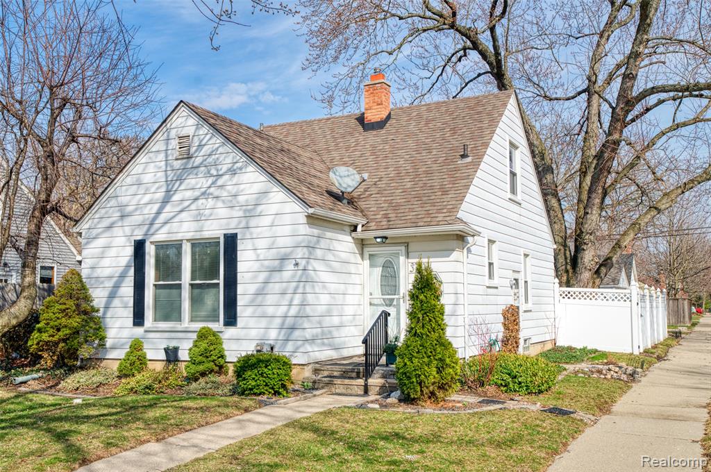 3714 Robina Avenue, Berkley, MI 48072 — front exterior