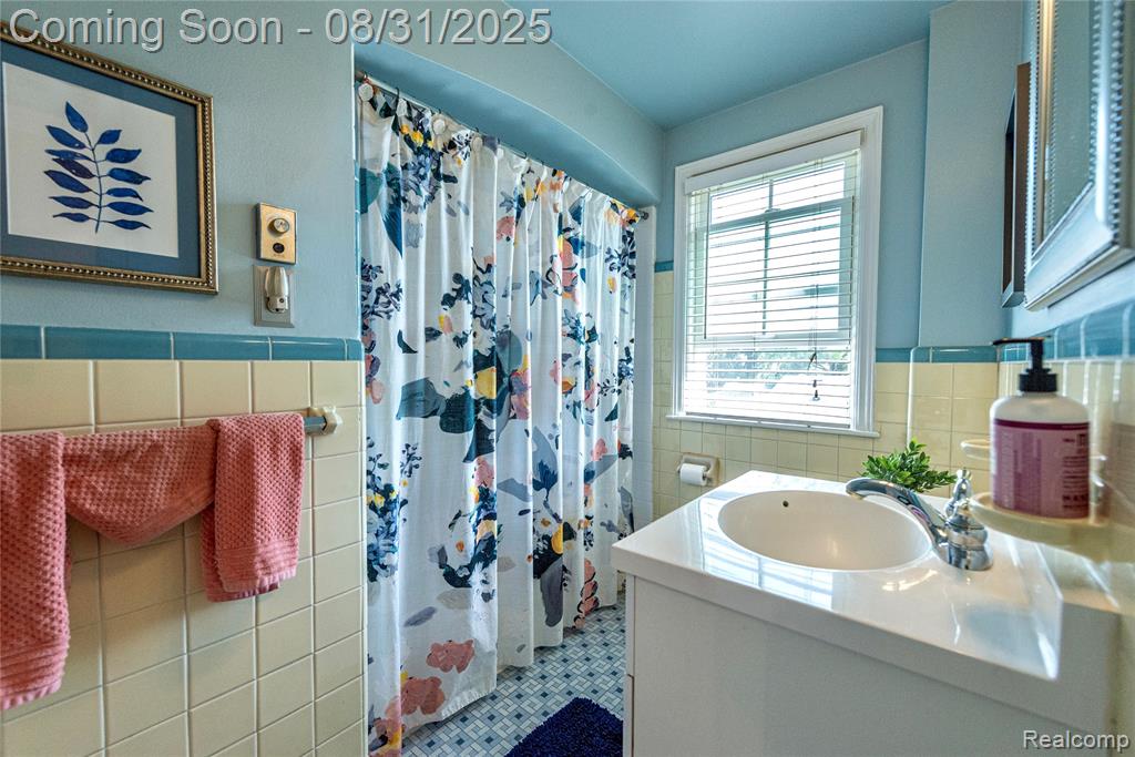4328 Arden Place, Royal Oak, MI 48073 — Photo 29