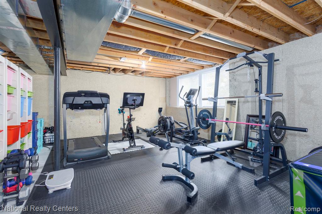 18 Wildrose Drive, White Lake, MI — Photo 27