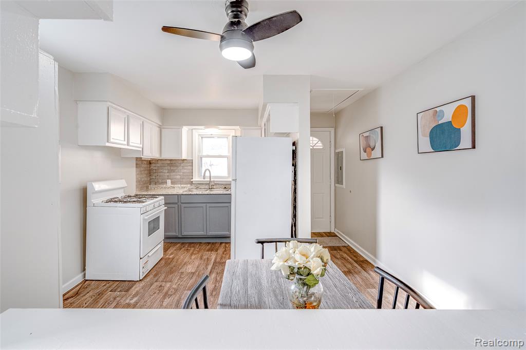 5961 Marvin Street, Taylor, MI 48180 — Photo 14