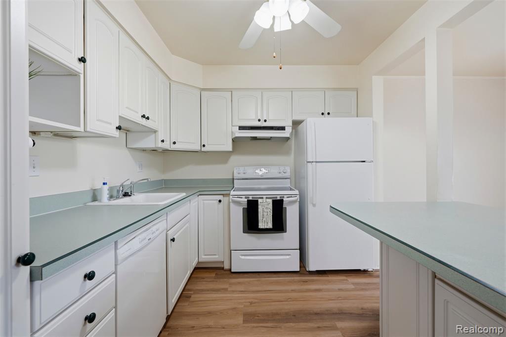 7325 Woodview Street, 1, Westland, MI — Photo 14
