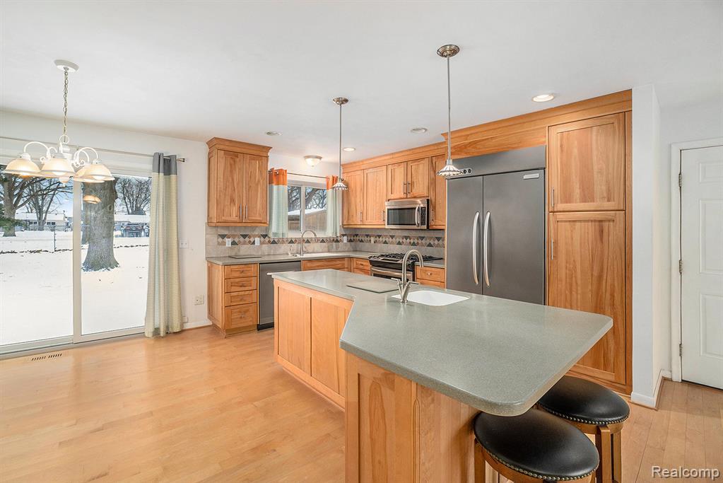 5023 Spring Well Lane, Grand Blanc, MI 48439 — Photo 10