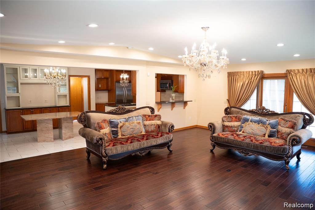 6651 Arlington Drive, West Bloomfield, MI — Photo 27