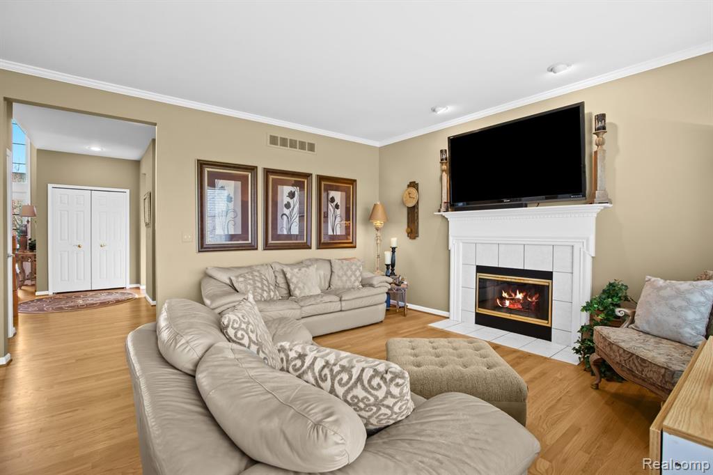 54675 Aurora Park, Shelby Twp, MI 48316 — Photo 23