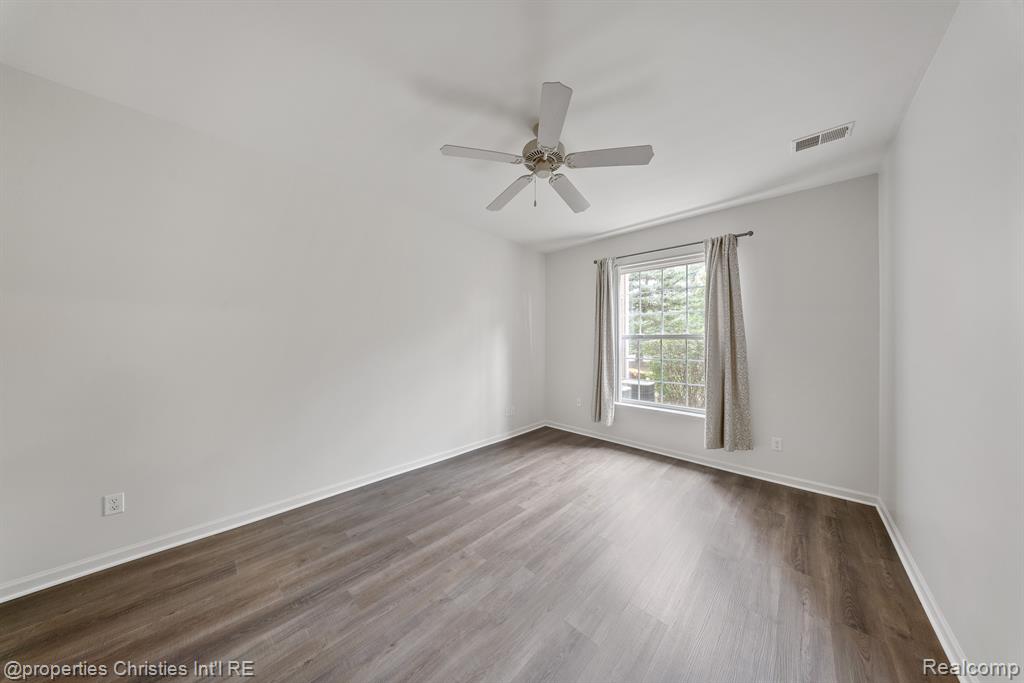 1758 FLAGSTONE Circle, 3, Rochester, MI 48307 — Photo 15