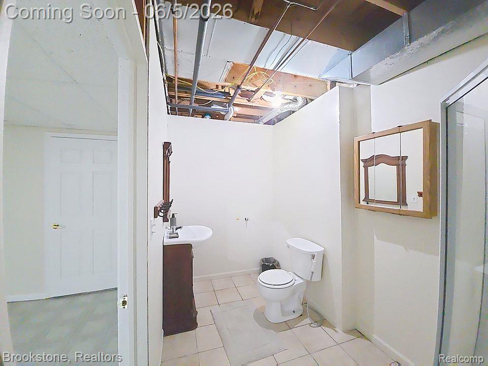 5918 N Evangeline Street, Dearborn Heights, MI 48127 — Photo 12