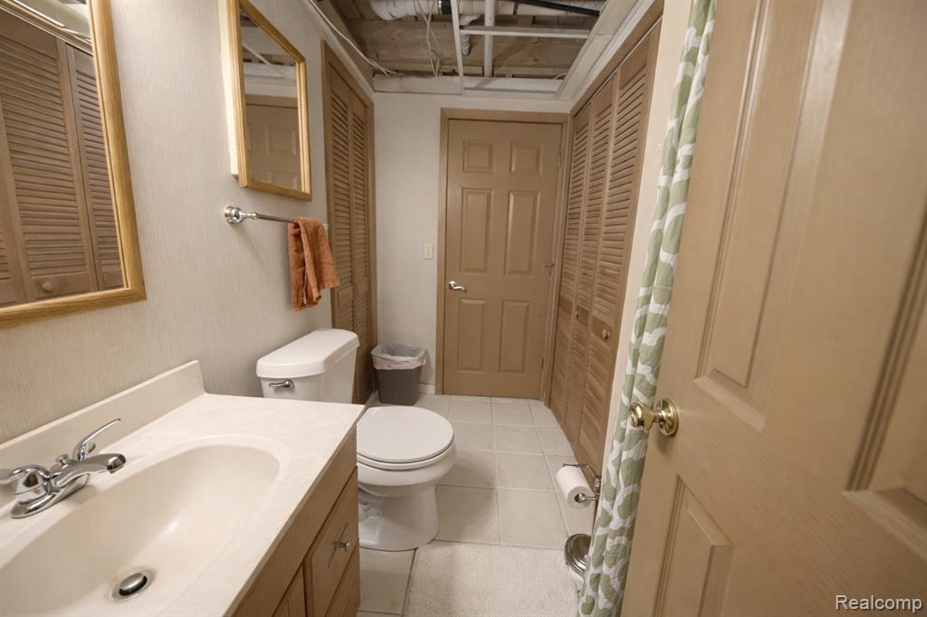 7791 Lavon Drive, Clarkston, MI 48348 — Photo 9
