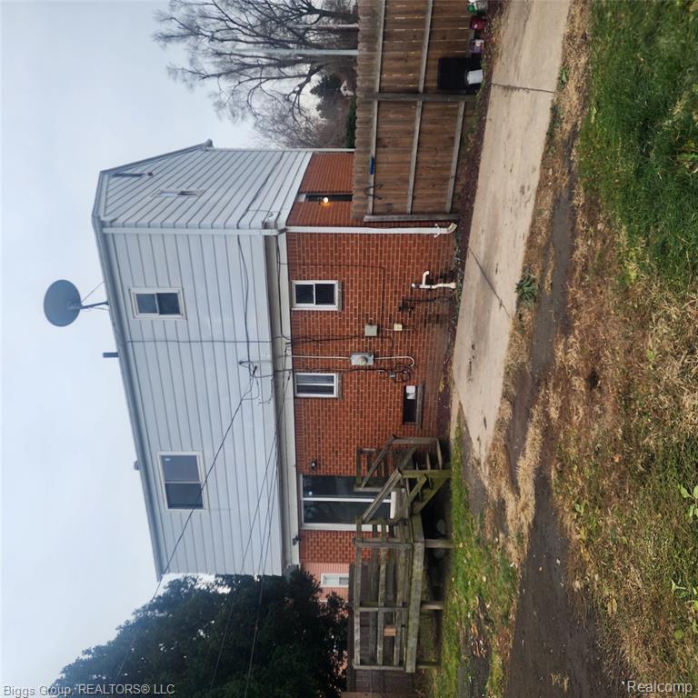 26695 E Outer Drive, Ecorse, MI 48229 — Photo 5