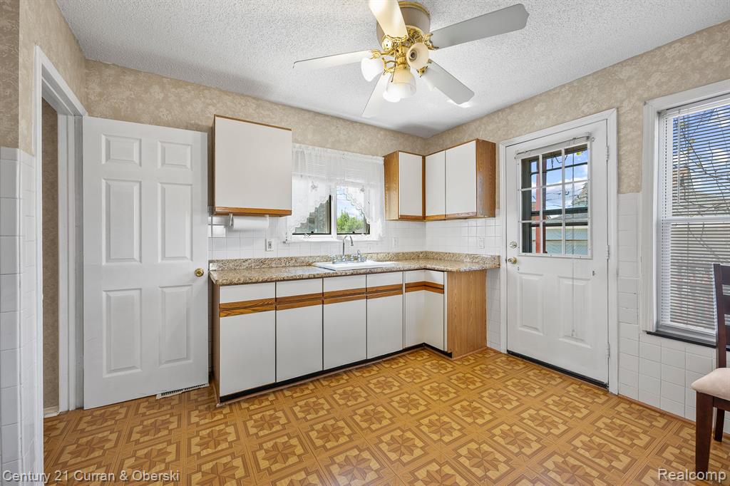 5667 Argyle Street, Dearborn, MI 48126 — Photo 10