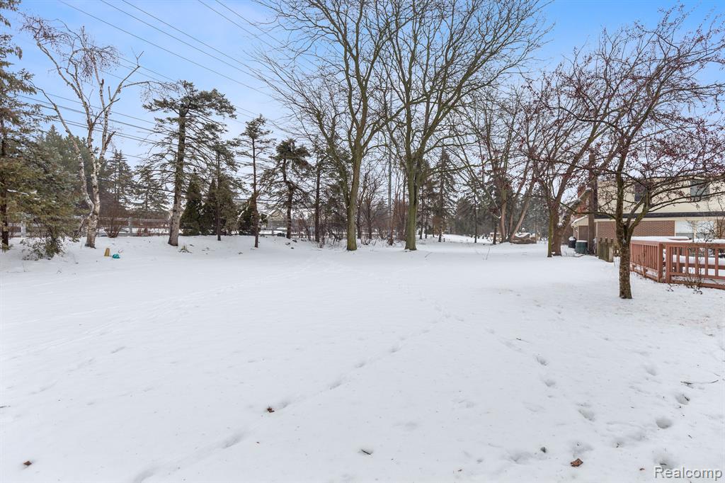 42126 BAINTREE Circle, Northville, MI 48168 — Photo 12