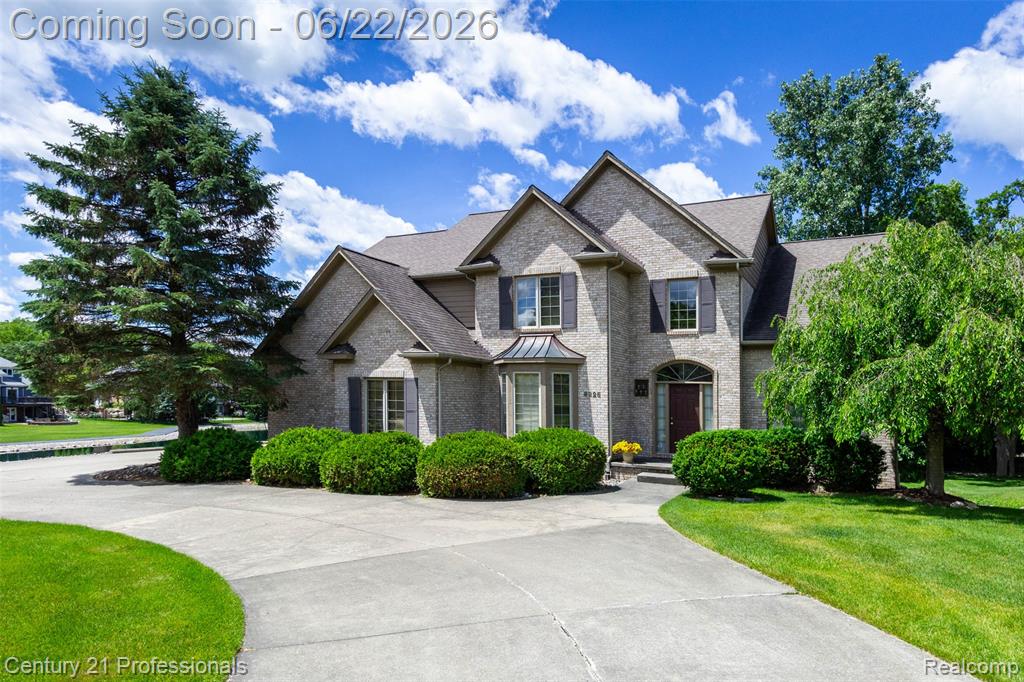 8225 Brookstone Lane, Clawson, MI 48348 — Photo 2