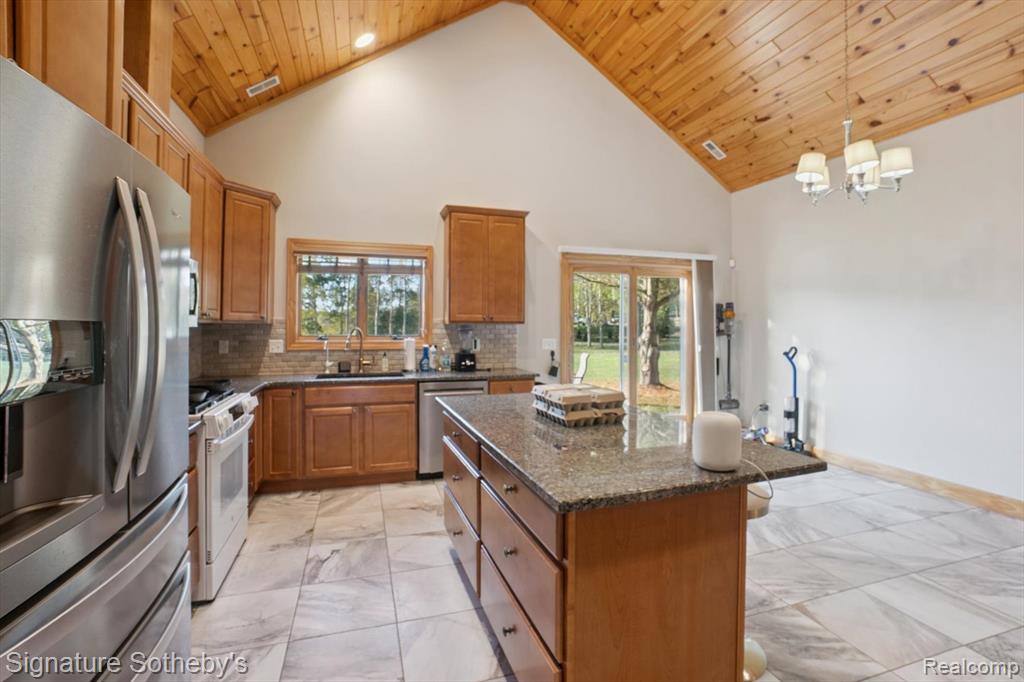 6300 Hazard Road, Oceola, MI 48430 — Photo 13