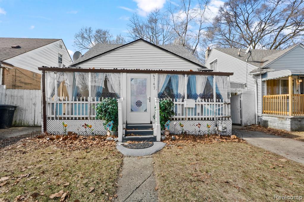 6747 Mettetal Street, Detroit, MI 48228 — front exterior