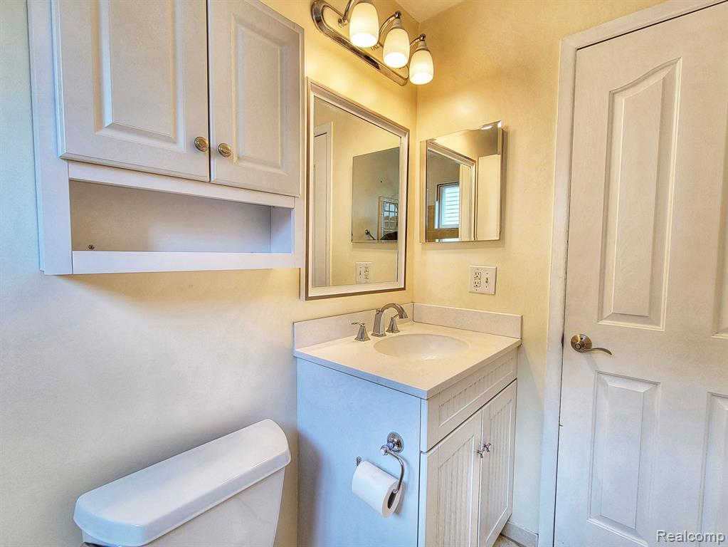 42608 Somerset, Canton, MI 48187 — Photo 14