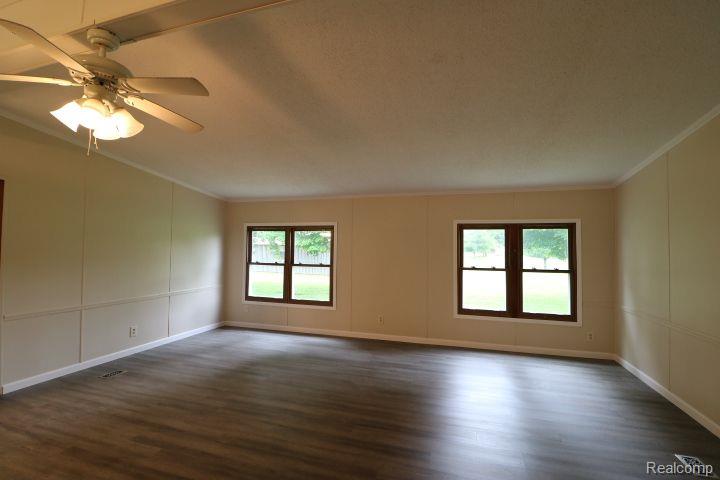 559 W James Street, Lawrence, MI 49064 — Photo 6