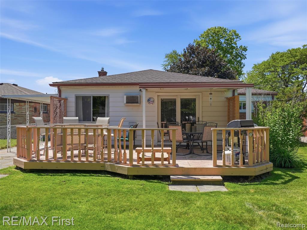 21213 Centennial Street, Saint Clair Shores, MI 48081 — Photo 21