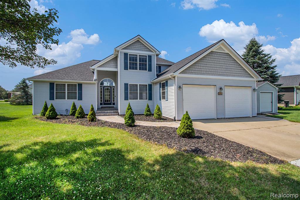 2173 Fawn Glen Circle, Lapeer, MI 48446 — Photo 5
