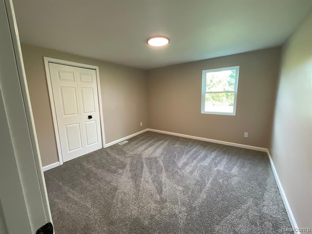3076 KINGS MILL Road, North Branch, MI 48461 — Photo 24