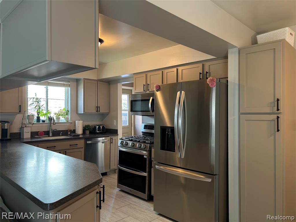 42079 Edenbrooke Drive, Canton, MI 48187 — Photo 5