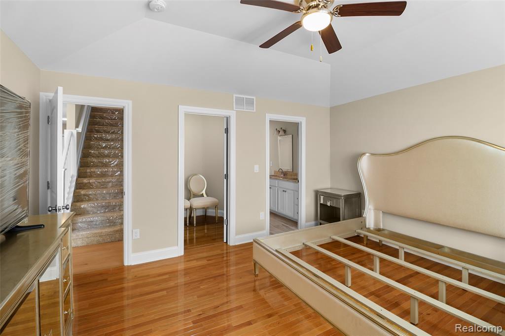 1075 Long Leaf Court, Brighton, MI 48116 — Photo 18