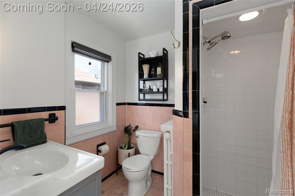 18974 Warrington Drive, Detroit, MI 48221 — Photo 24