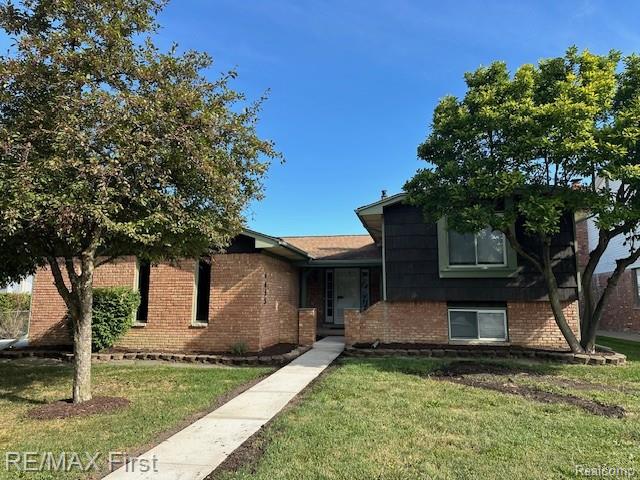 4653 Lucerne Drive, Sterling Heights, MI 48310 — front exterior