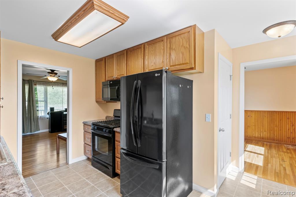 7311 S New Lothrop Road, Durand, MI 48429 — Photo 13
