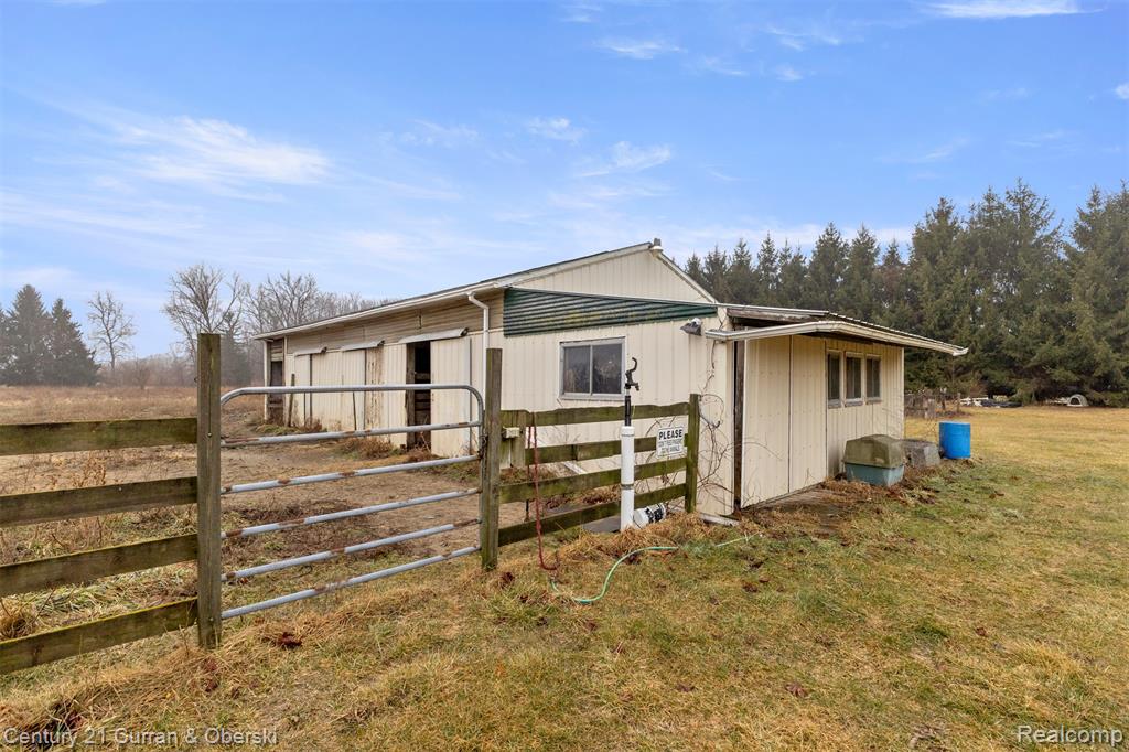 12941 Mayer Road, Maybee, MI — Photo 32