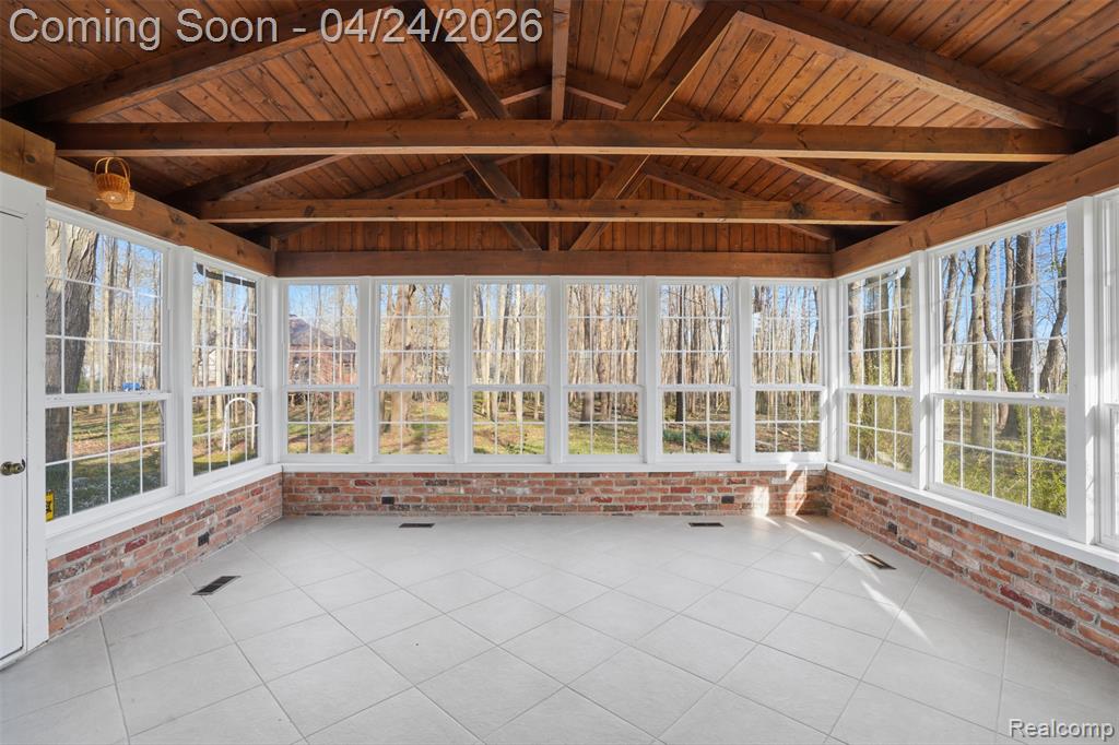 6808 Salem Road, Plymouth, MI 48170 — Photo 13