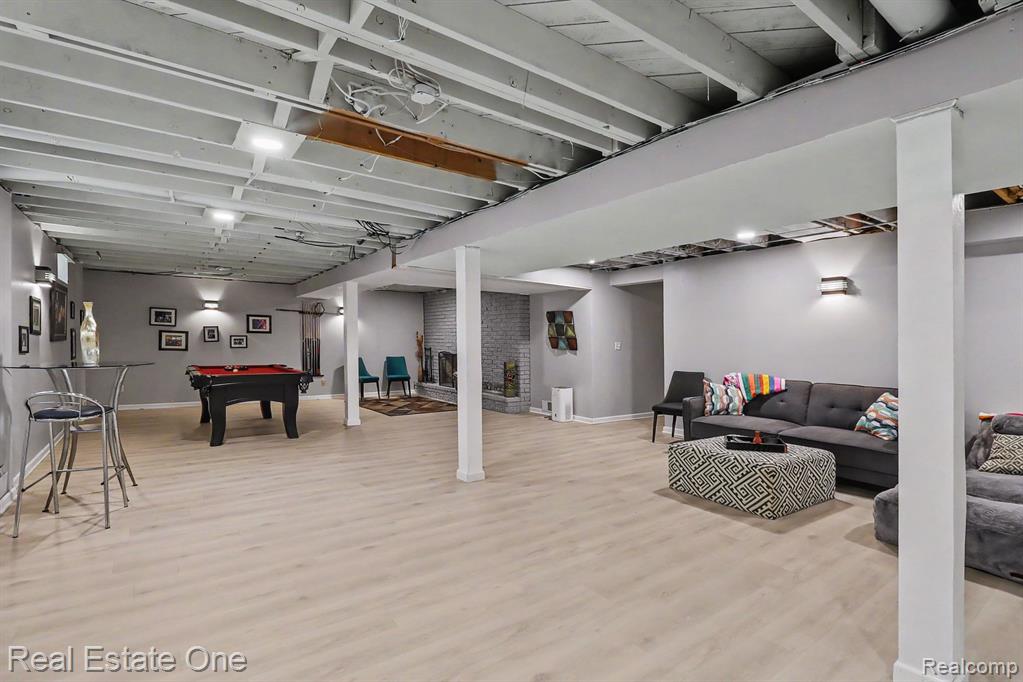 310 Pine Tree Rd Road, Lake Orion, MI 48362 — Photo 22