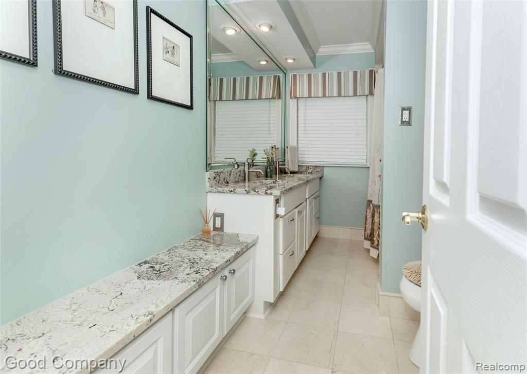 32291 Verona Circle, Beverly Hills, MI 48025 — Photo 33