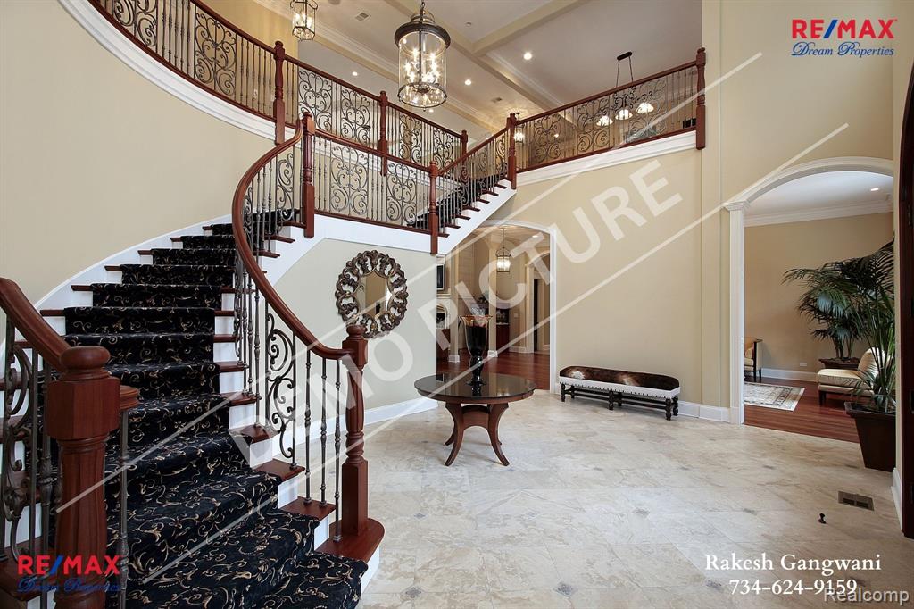 31111 Lahser Road, Beverly Hills, MI 48025 — Photo 9