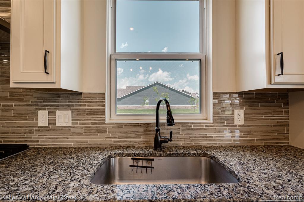 4145 Avery Road, Lake Orion, MI — Photo 9