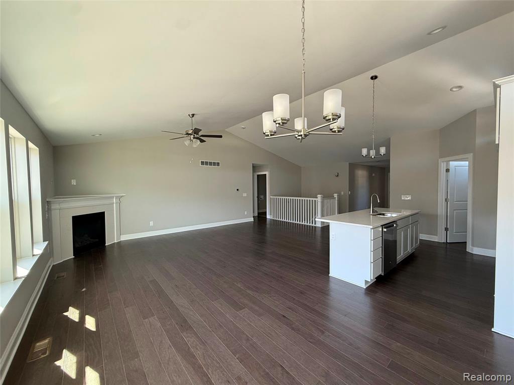 255 Canyon Creek Court, 49, Howell, MI 48843 — Photo 6