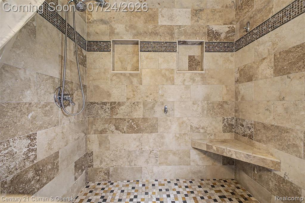 2660 Thomas Avenue, Berkley, MI 48072 — Photo 27