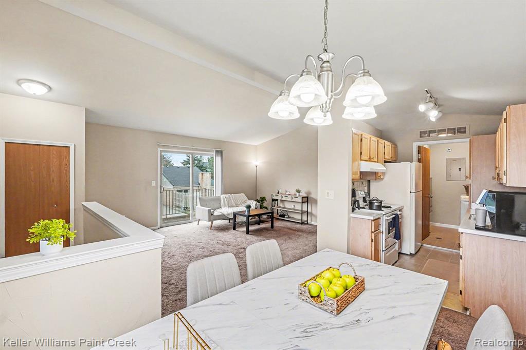 44643 Connecticut Court, Clinton Twp, MI 48038 — Photo 6