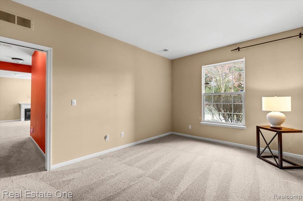 1818 Flagstone Circle, 34, Rochester, MI 48307 — Photo 19