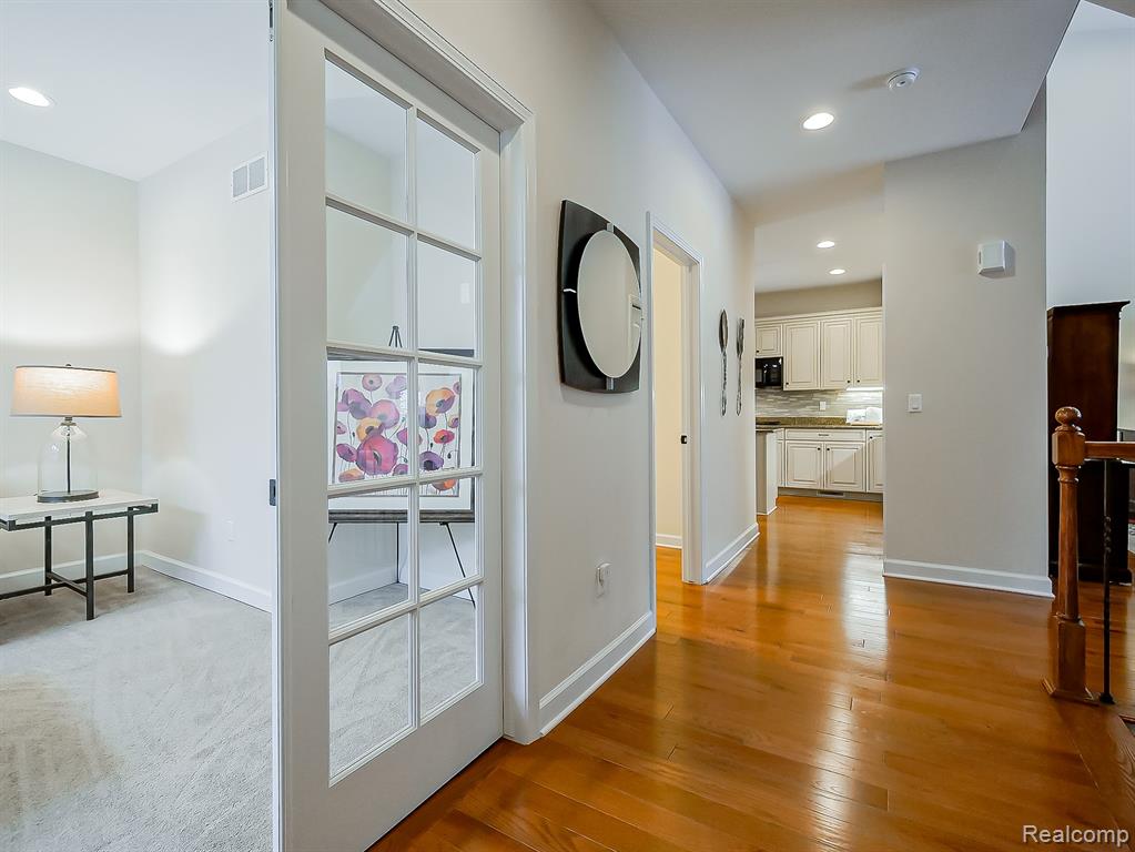 7212 Berry, West Bloomfield, MI — Photo 5