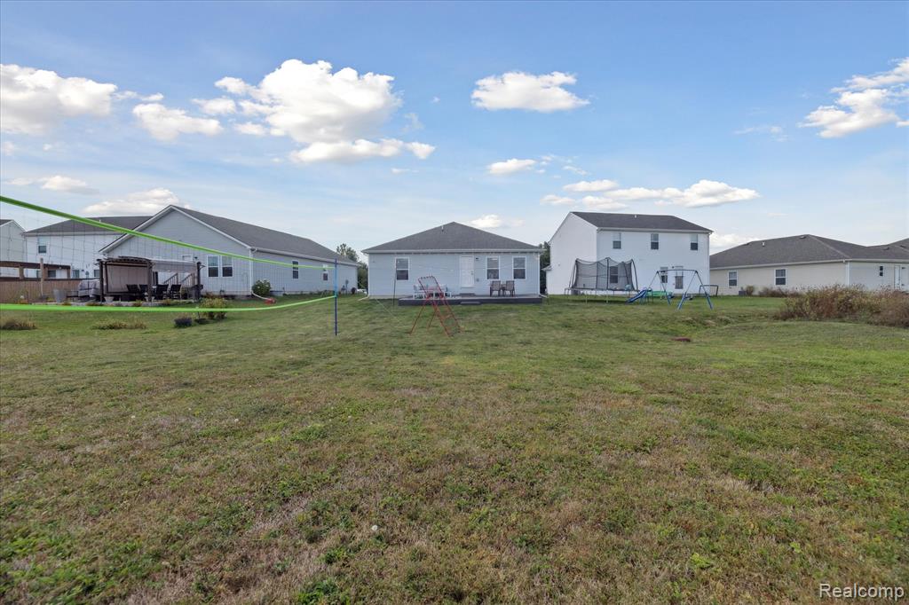 1710 Woodbridge Park Avenue, Lapeer, MI 48446 — Photo 36